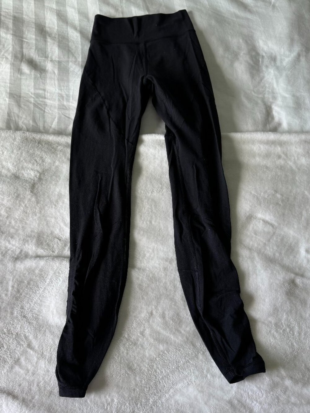 Lululemon Scrunched Bottom Leggings